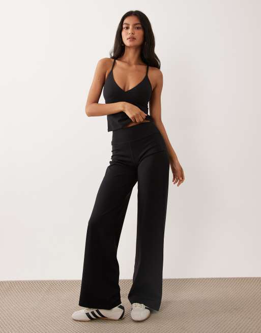 Cotton On active ultra soft tri crossback cami in black, 2 of 4