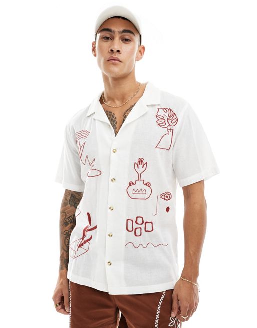 Cotton On - Afslappet skjorte i hørblanding med reverskrave og broderinger i tegnet stil - Del af sæt 