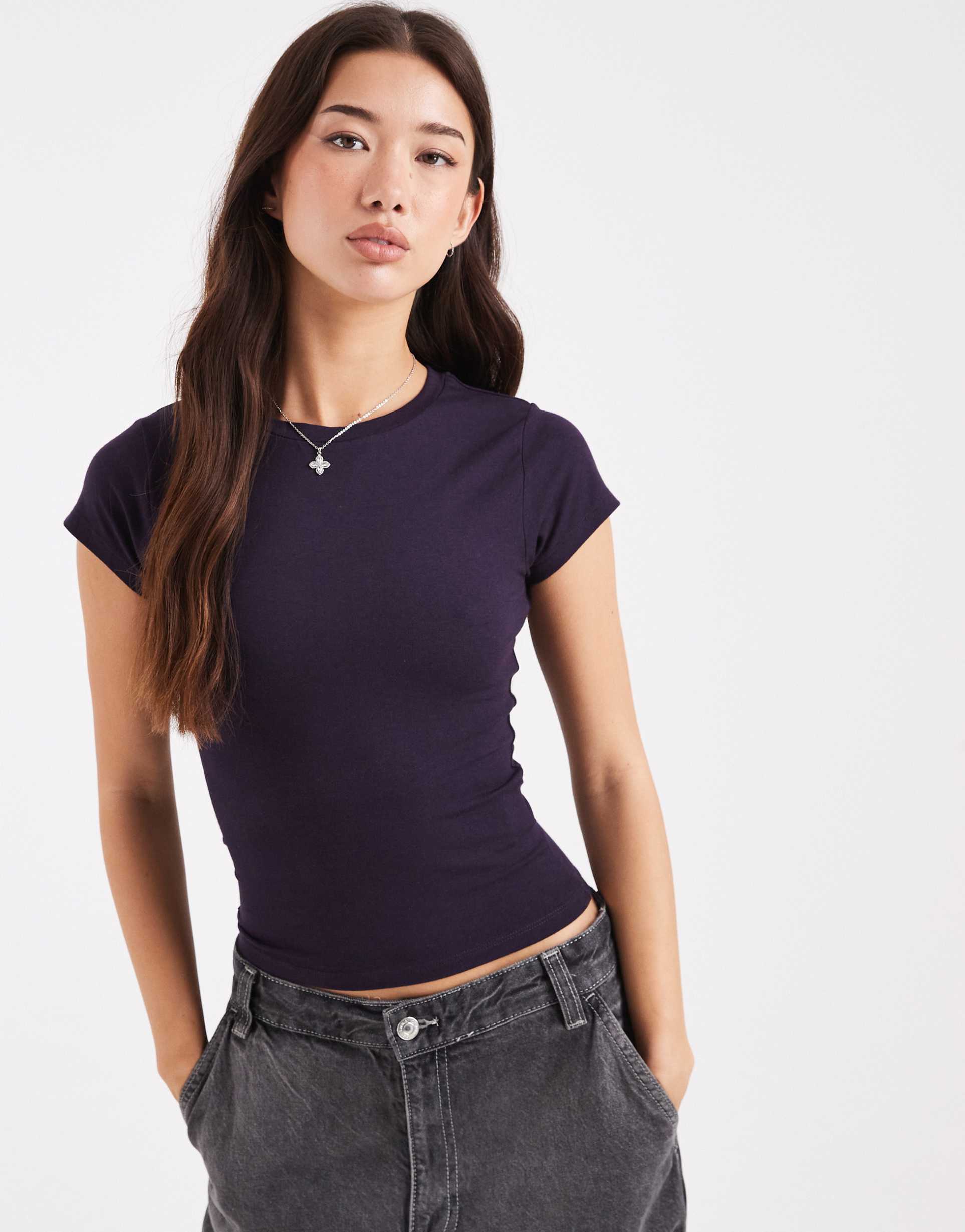cotton on all day crew neck tee in velvet currant