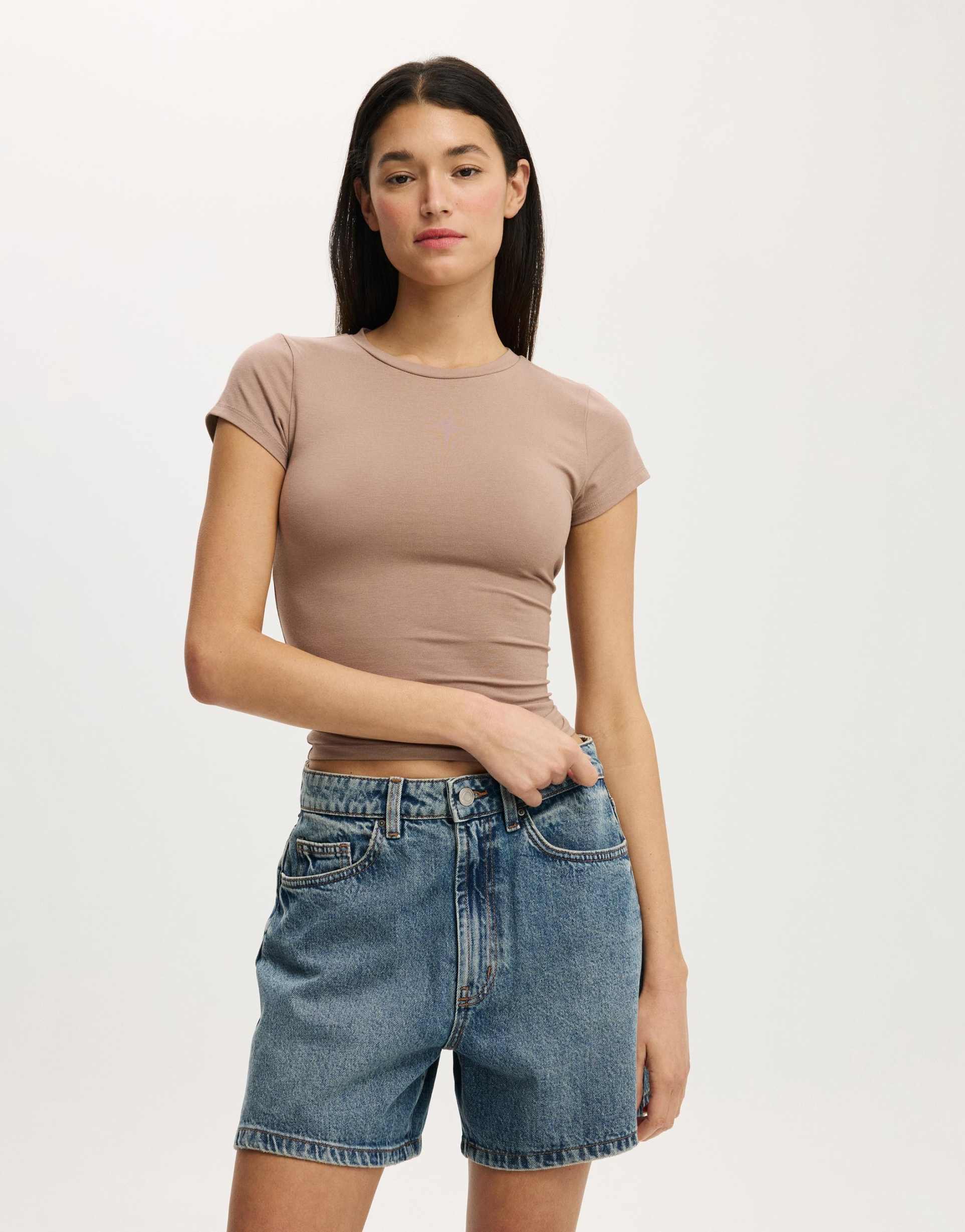 cotton on all day crew tee in brown