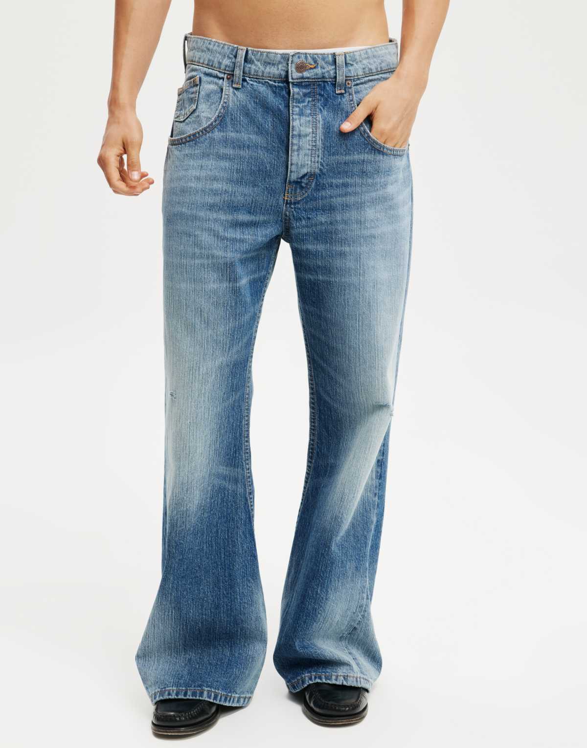 Cotton  On Baggy bootcut jean in buckin blue