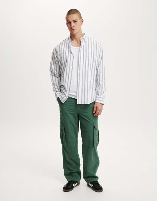 Cotton On Baggy cargo pant in green - MGREEN