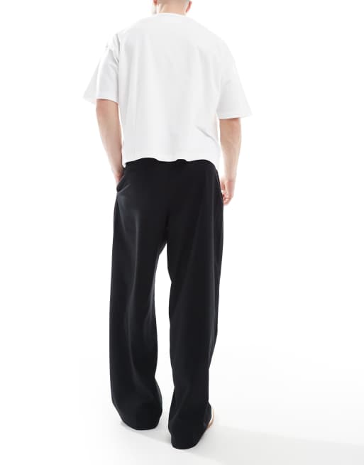 Cotton On baggy fit pleated trousers in black, 4 of 5