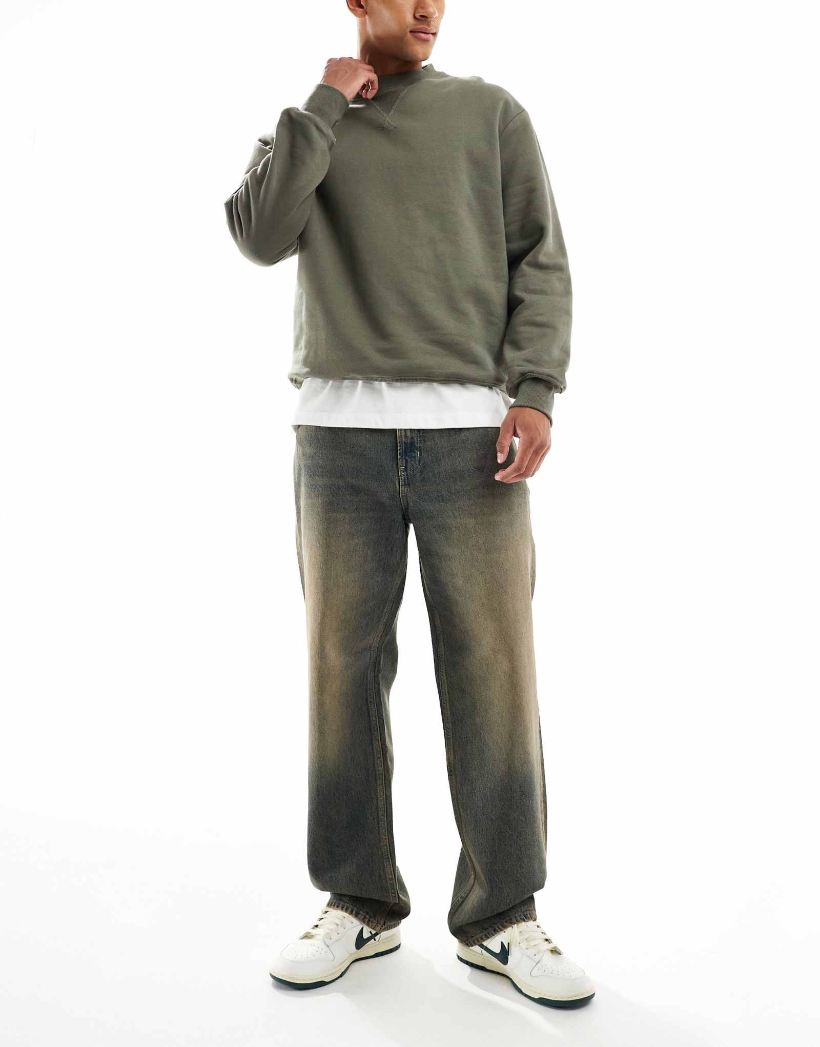 Хлопок на мешковатых джинсах синего цвета