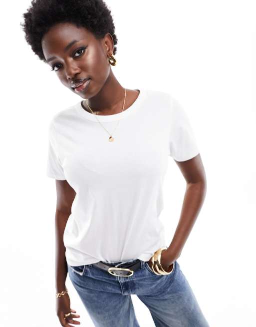 Cotton On - Basis T-shirt met 90s pasvorm in wit 