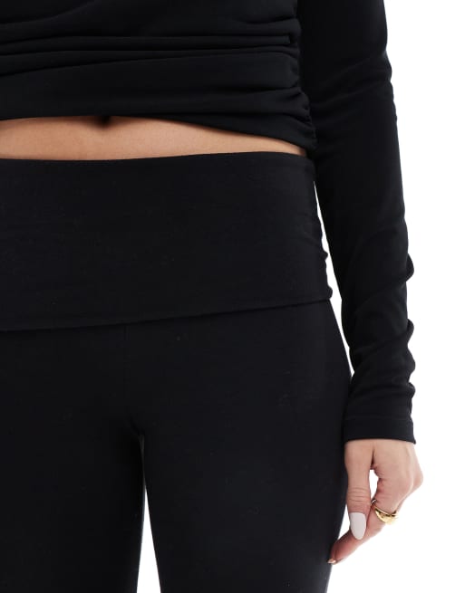 Cotton On - Bella - Sorte bootlet-bukser i 90'er-stil, 3 af 5