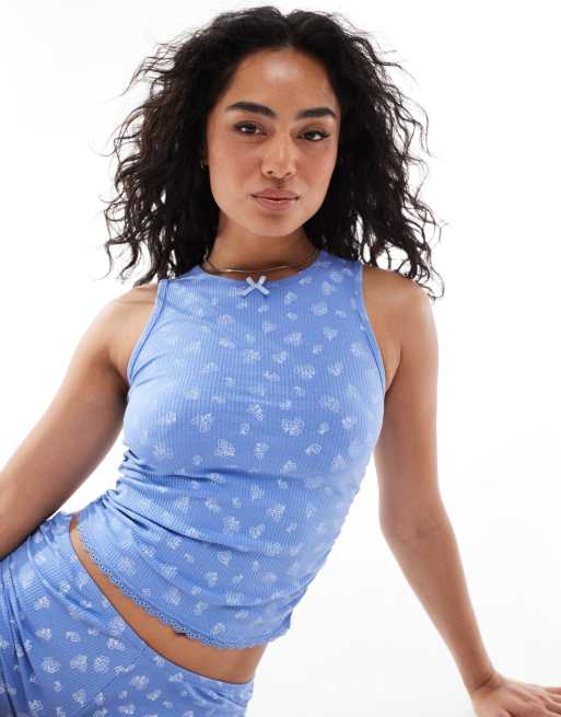 Cotton On - Blå ribstrikket cami-pyjamastop med flæser og småblomstret print - Del af sæt, 3 af 4