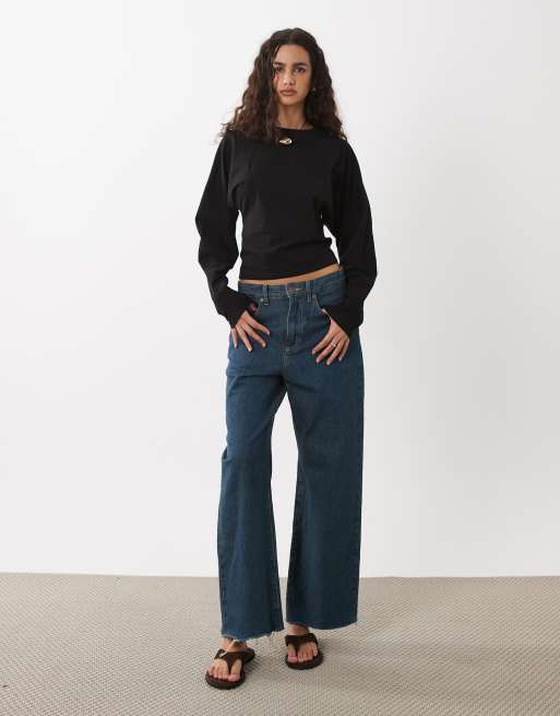 Cotton On Blair batwing long sleeve top in black, 2 of 4