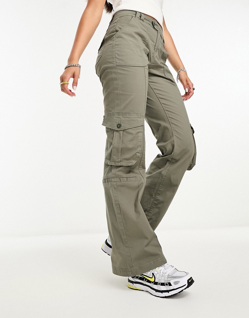 Cotton On bootleg cargo pants in green