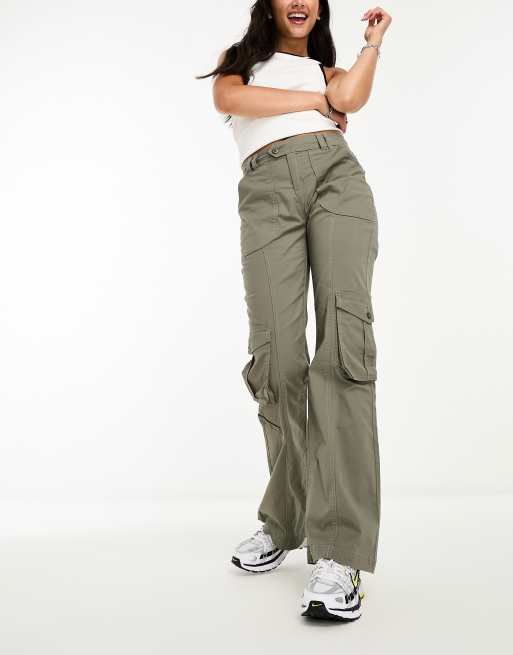 Cotton On bootleg cargo pants in green