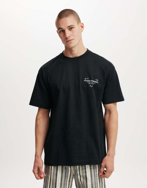 Cotton On Box fit easy t-shirt in black/maiden ensemble - BLACK