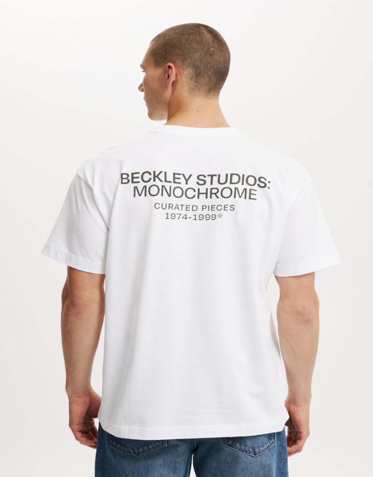 Cotton  On Box fit easy t-shirt in white
