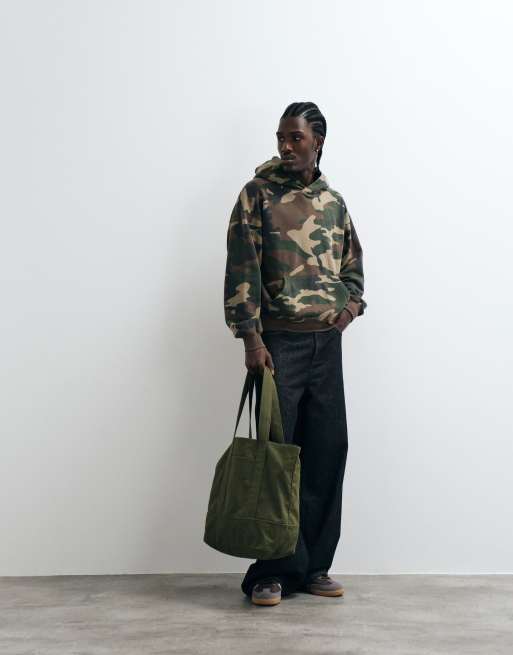 Cotton On box fit hoodie in green camo wash, 2 of 5