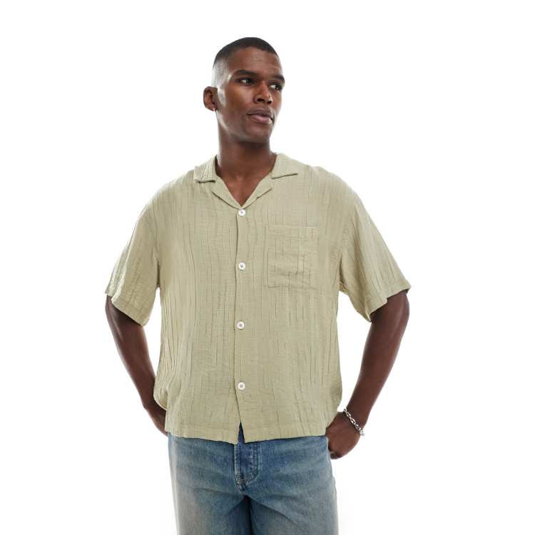 Cotton On box fit short sleeve shirt in textured khaki ASOS