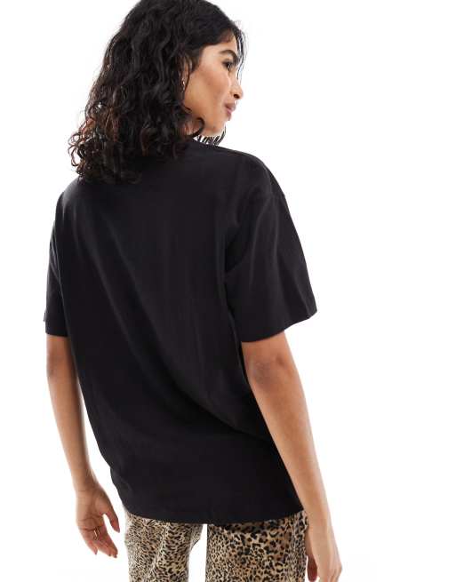 Cotton On boxy oversized T-shirt in black | ASOS