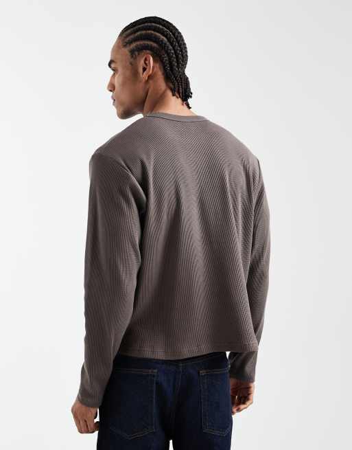 Cotton On boxy oversized textured long sleeve t-shirt in washed chocolate, 3 of 5