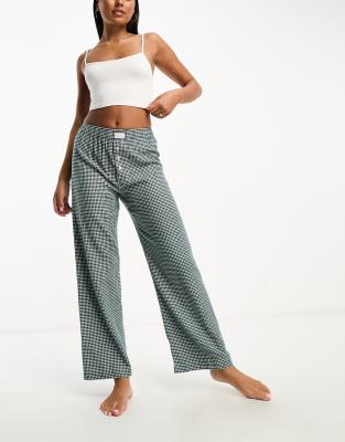 Cotton On - Boyfriend-Pyjamahose aus Flanell in Grün kariert, Boxershorts-Stil-Bunt