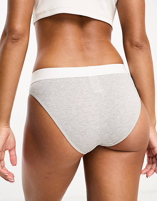 https://images.asos-media.com/products/cotton-on-branded-ribbed-cotton-bikini-boxers-in-gray/205513015-2?$n_640w$&wid=513&fit=constrain