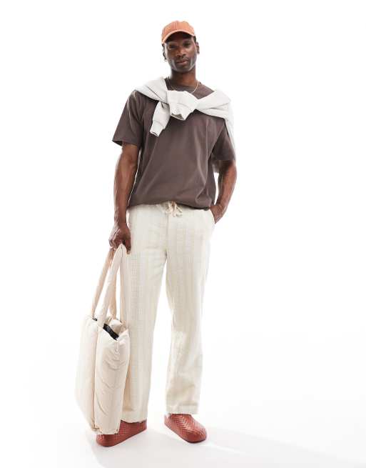 Cotton On - Brun ensfarvet T-shirt med firkantet pasform  , 4 af 4