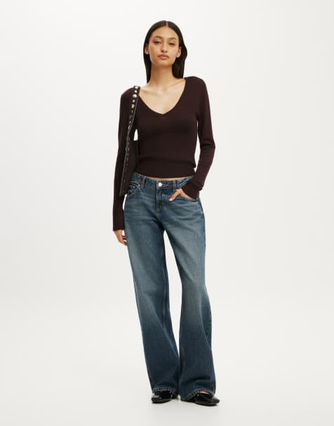 Cotton On Close knit v-neck top in dark oak - view 1