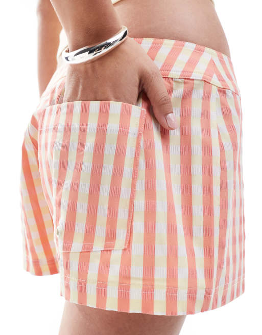Cotton On crinkle board shorts in pink gingham, 2 of 5