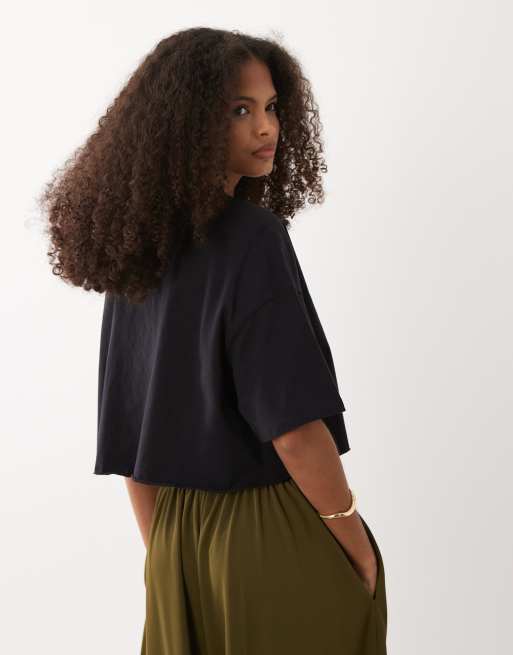 Cotton On crop tee in black, 3 of 4