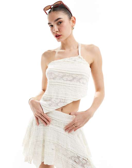 Cotton On - Crop top texturé d'ensemble à bretelles et ourlet asymétrique - Coco