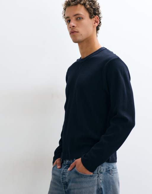 Cotton On cropped fit strukturiertes Langarm-T-Shirt in Vintage Navy mit Waffelstruktur, 4 von 5