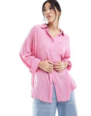 Cotton On - Dad-Hemd aus strukturierter Baumwolle in Rosa mit Oversize-Schnitt