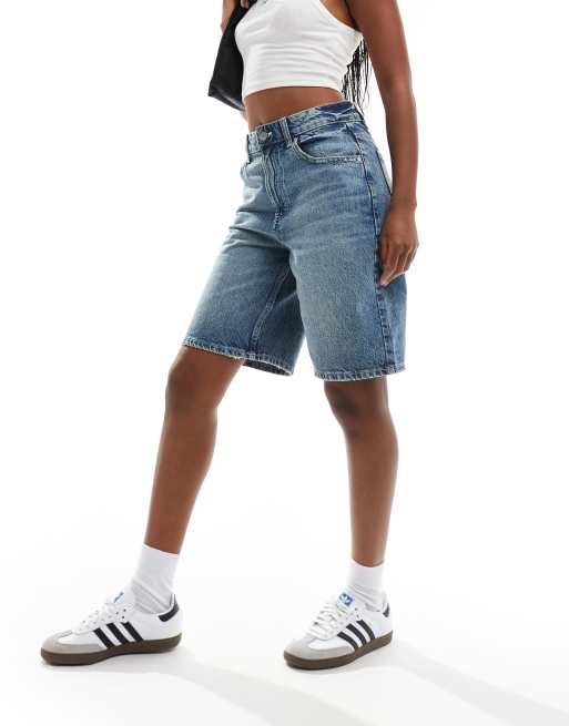 Cotton On - Denim short met lange pasvorm in blauw