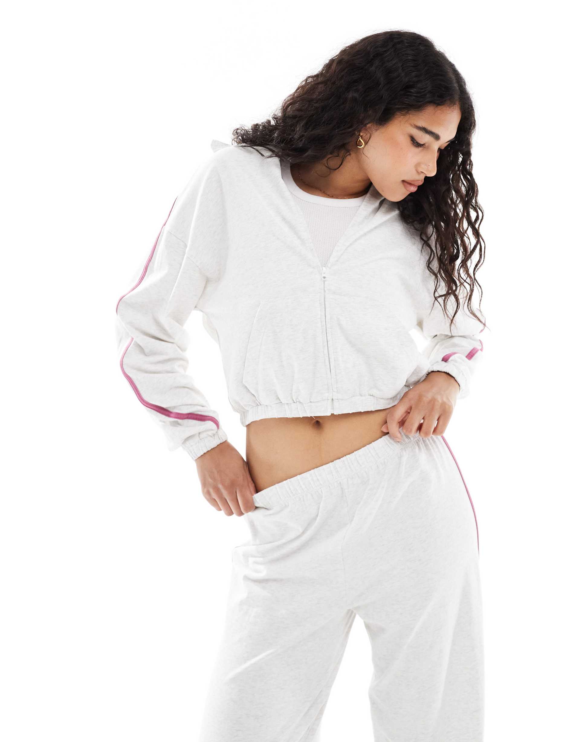 cotton on departure lounge crop zip up hoodie in gray