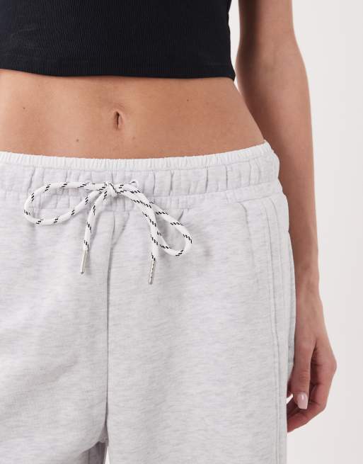 Cotton On double waistband barrel plush barrel trackies in cloudy grey, 5 of 5