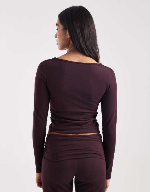 Cotton On - Dreamy - Langærmet bordeauxrød lounge-top med snoet detalje, 4 af 4
