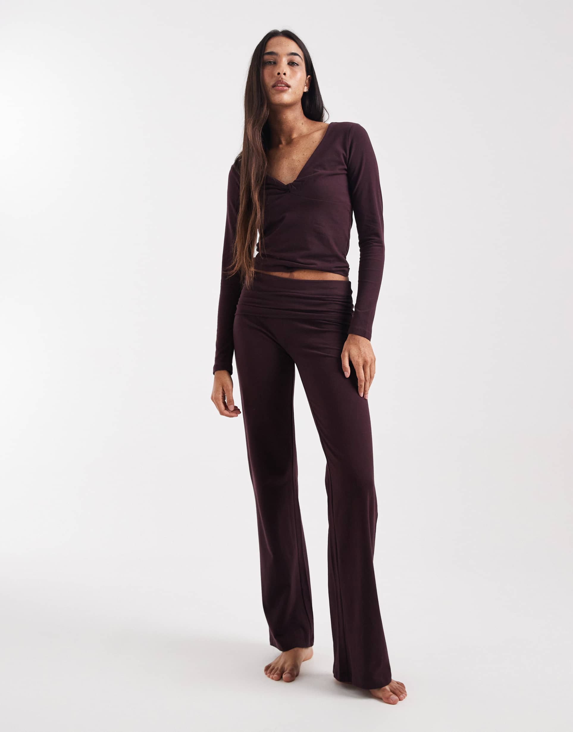 cotton on dreamy sofy roll waist pants in chocolate plum