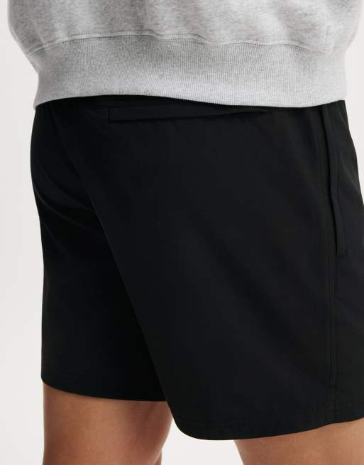 Cotton On Easy active short in black, 2 of 4