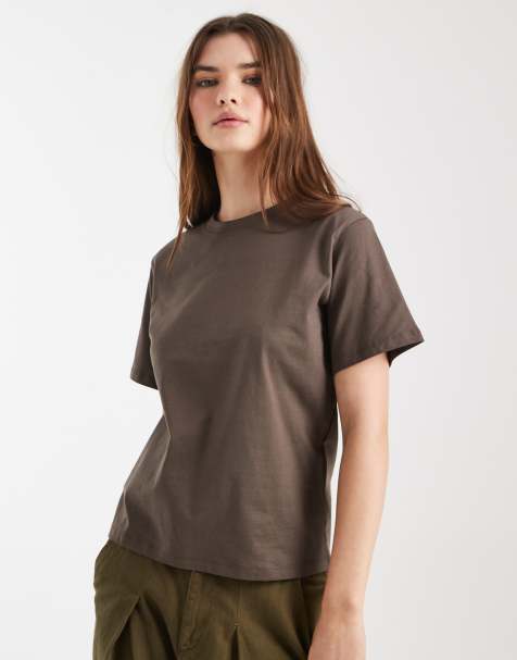 Cotton On – Easy – Ciemnobrązowy T-shirt - view 1