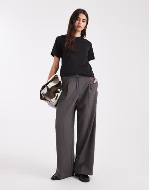 Cotton On - Easy - T-shirt in zwart - view 1