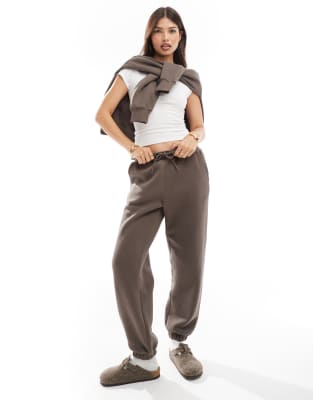 Cotton:On Cotton On essential sweatpants in dark truffle-Brown