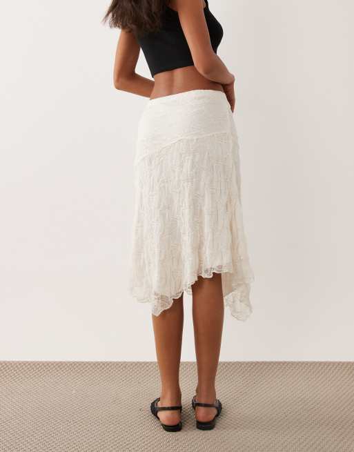 Cotton On - falda de encaje Sofia en blanco arena, 5 de 5