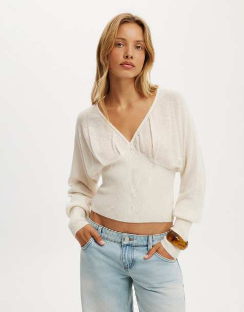Cotton On – Feather – Strickoberteil in Weiß mit V-Ausschnitt - view 1