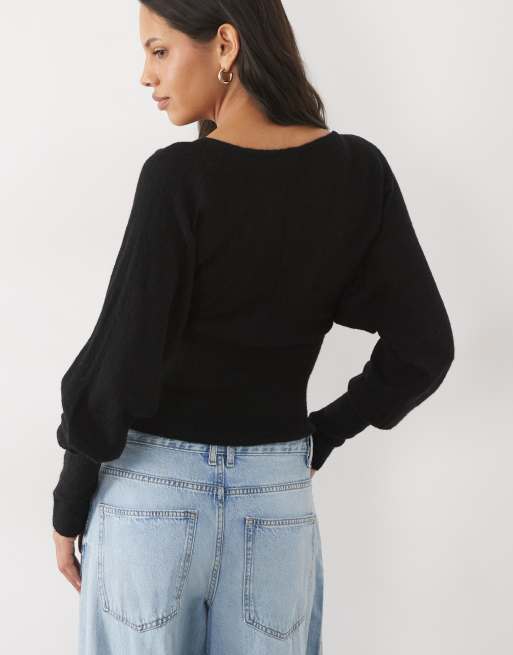 Cotton On Feather v knit top in black, 4 of 4