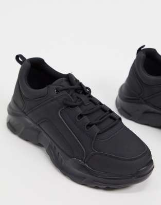black trainers thick sole