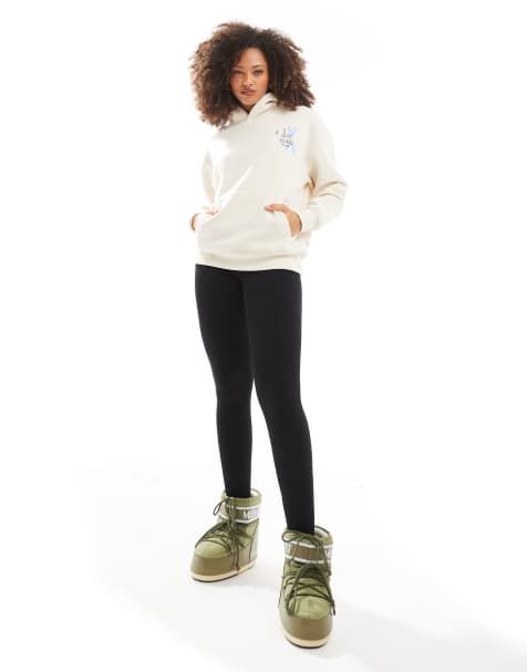 Cotton On - Felpa premium con cappuccio color latte di cocco con grafica sci - view 1