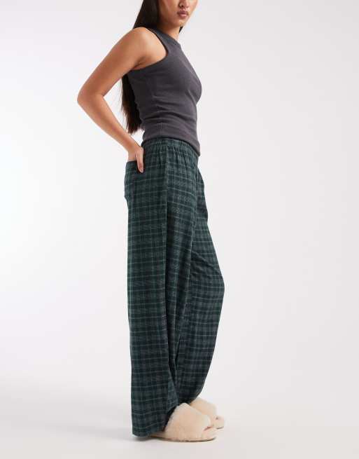 Cotton On flannel barrel leg lounge pants in pine cone green and blue, 2 of 5
