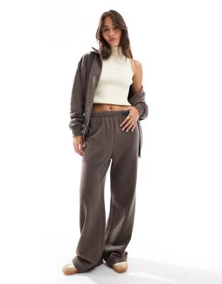 Cotton:On Cotton On fleece wide leg joggers in brown