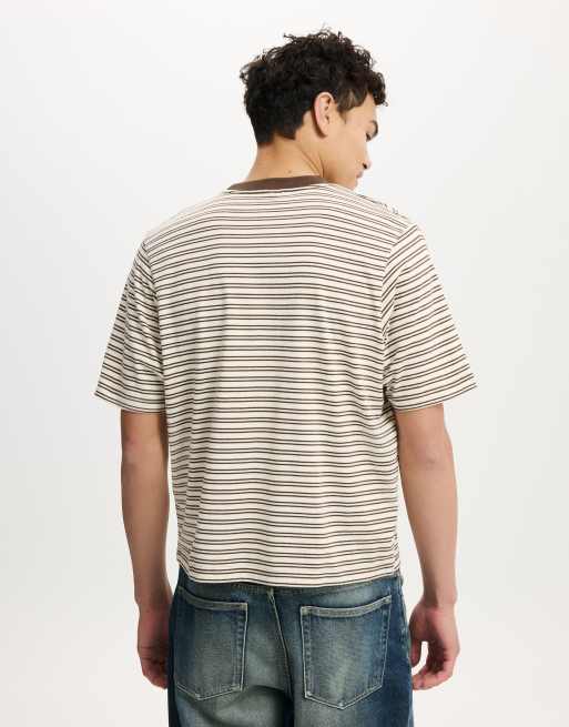 Cotton On – Flerfärgad t-shirt i kort design, 4 av 4