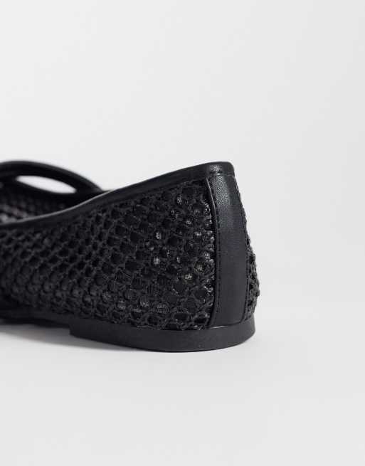 Cotton On Frankie textured strappy ballet pumps in black, 3 of 4