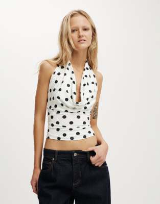 Cotton On - Georgie - Neckholder-Oberteil in Weiß mit Wasserfallausschnitt und schwarzen Polka Dots