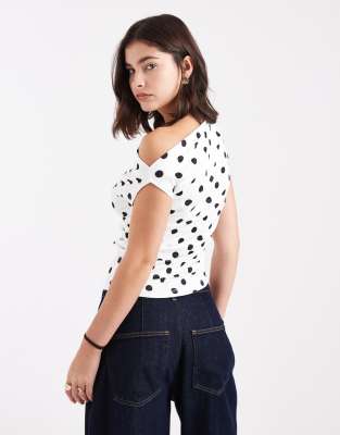 Cotton On georgie off shoulder short sleeve top in polka dot | ASOS
