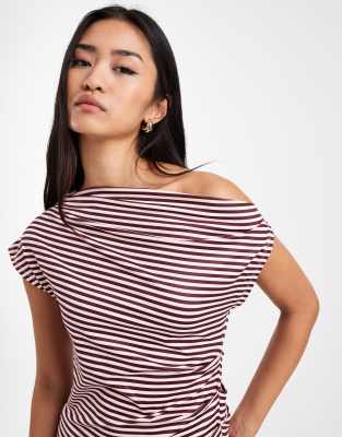 Georgie red stripe 4790₽